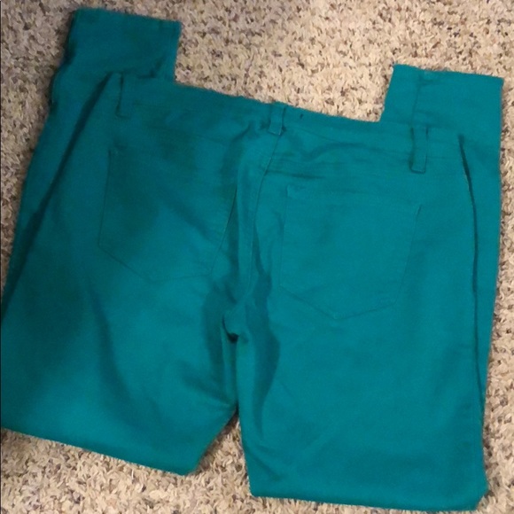 Jeans - Picture 2 of 2